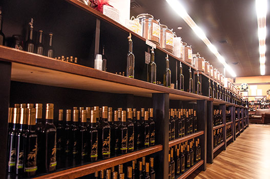 Club D'Olivo quarterly olive oil and balsamic vinegar subscription shipment